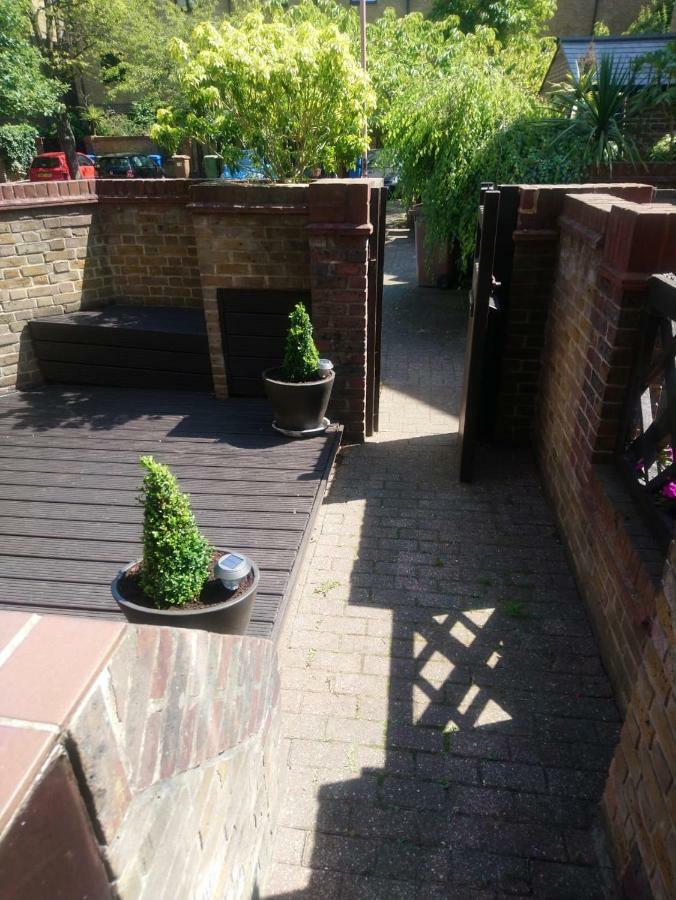 Dockside Villa London Luaran gambar